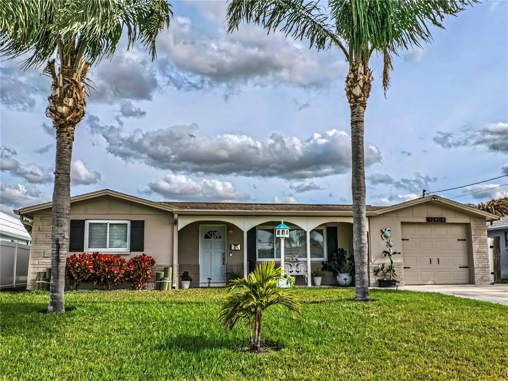 12804 2nd Isle Hudson, FL 34667 - Photo 2 of 35