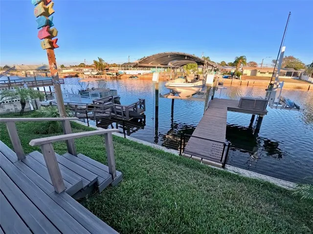 $489,000 | 12804 2nd Isle, Hudson, FL 34667