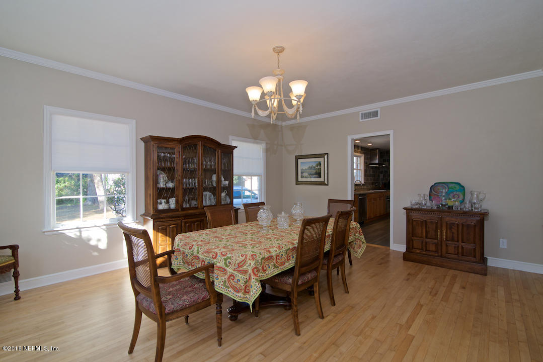 941 Penman Road Neptune Beach, FL 32266 - Photo 8 of 30 Dining to kitchen
