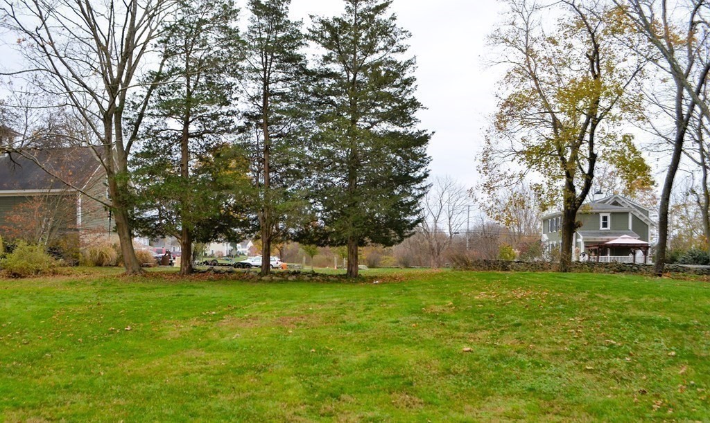 745 Stevens Road Swansea, MA 02777 - Photo 3 of 33 Gallery Image 3