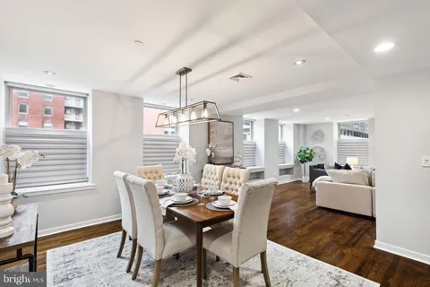 $845,000 | 1737 Chestnut Street, Unit 501, Philadelphia, PA 19103