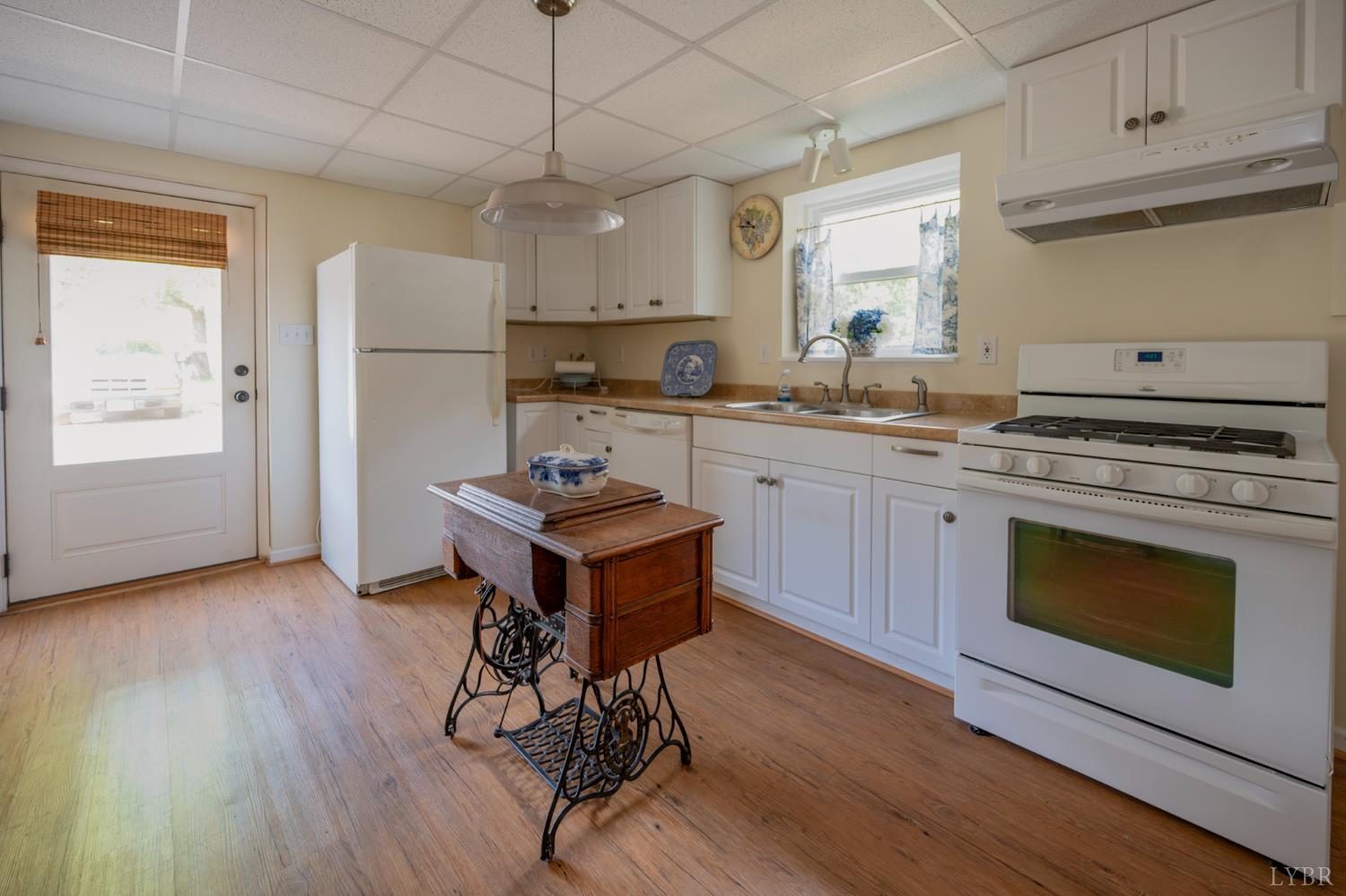 136 Timber Ridge Drive Forest, VA 24551 - Photo 20 of 48 Gallery Image 20