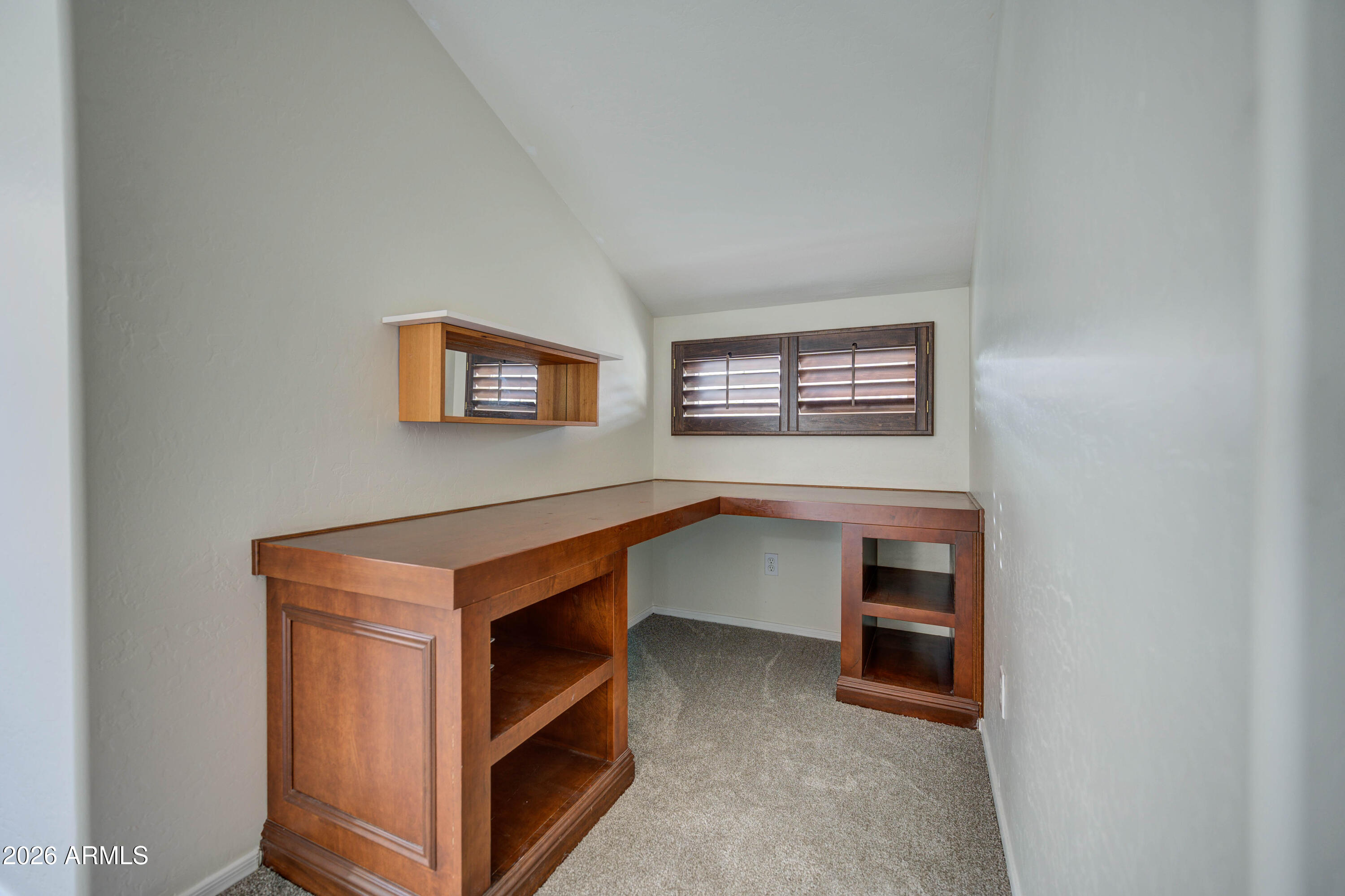 916 West Aspen Way Gilbert, AZ 85233 - Photo 12 of 38 Primary Bedroom office