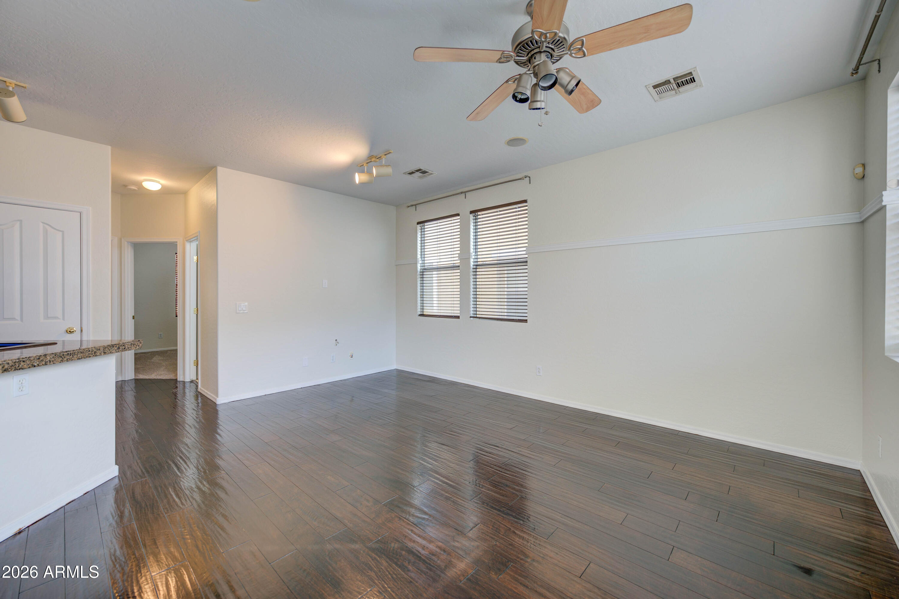 916 West Aspen Way Gilbert, AZ 85233 - Photo 21 of 38 Living Room 2