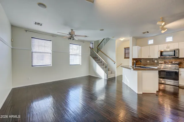 $429,000 | 916 West Aspen Way, Gilbert, AZ 85233