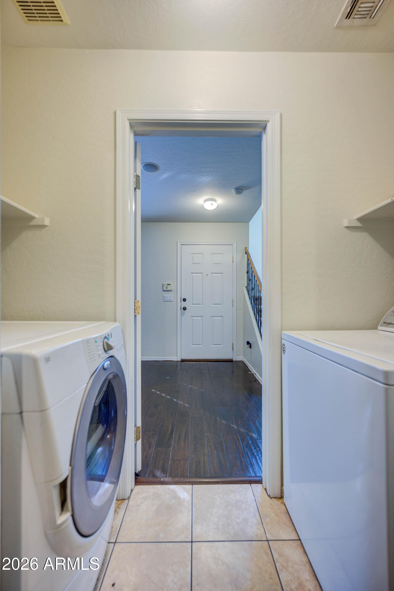 916 West Aspen Way Gilbert, AZ 85233 - Photo 31 of 38 Laundry 1