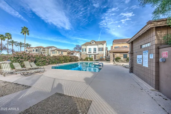 $405,000 | 916 West Aspen Way, Gilbert, AZ 85233