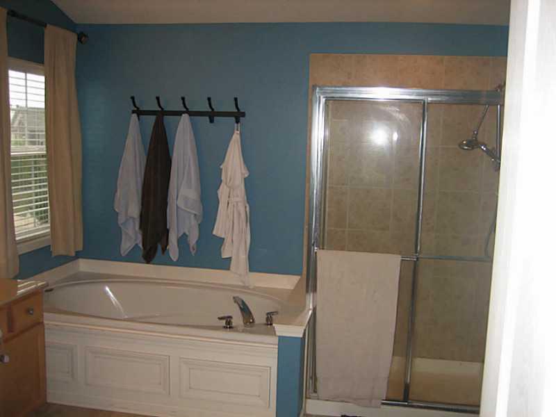 11680 Wedgeport Lane Fishers, IN 46037 - Photo 12 of 24