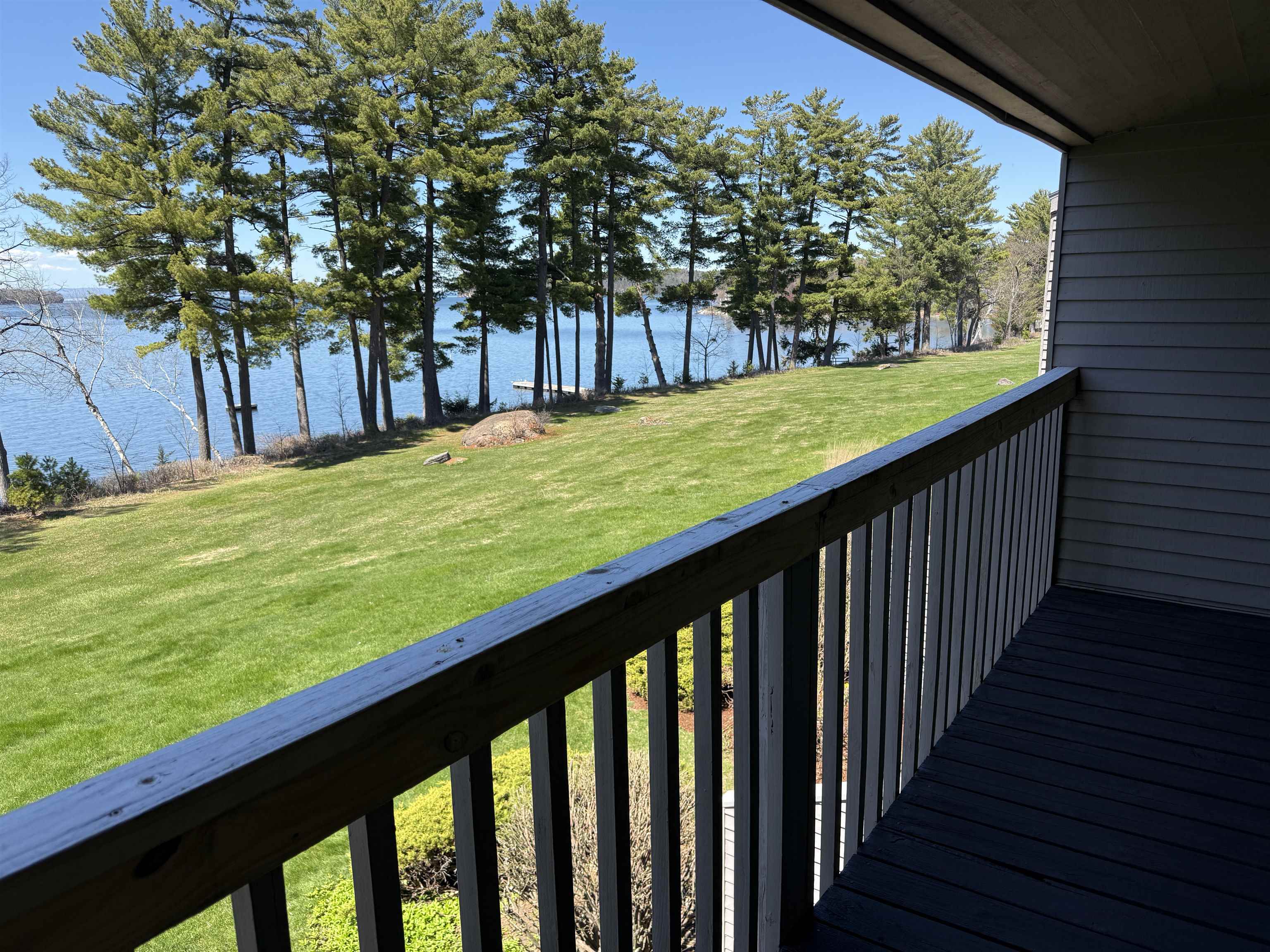 504 South Beach Road South Burlington, VT 05403 - Photo 25 of 26