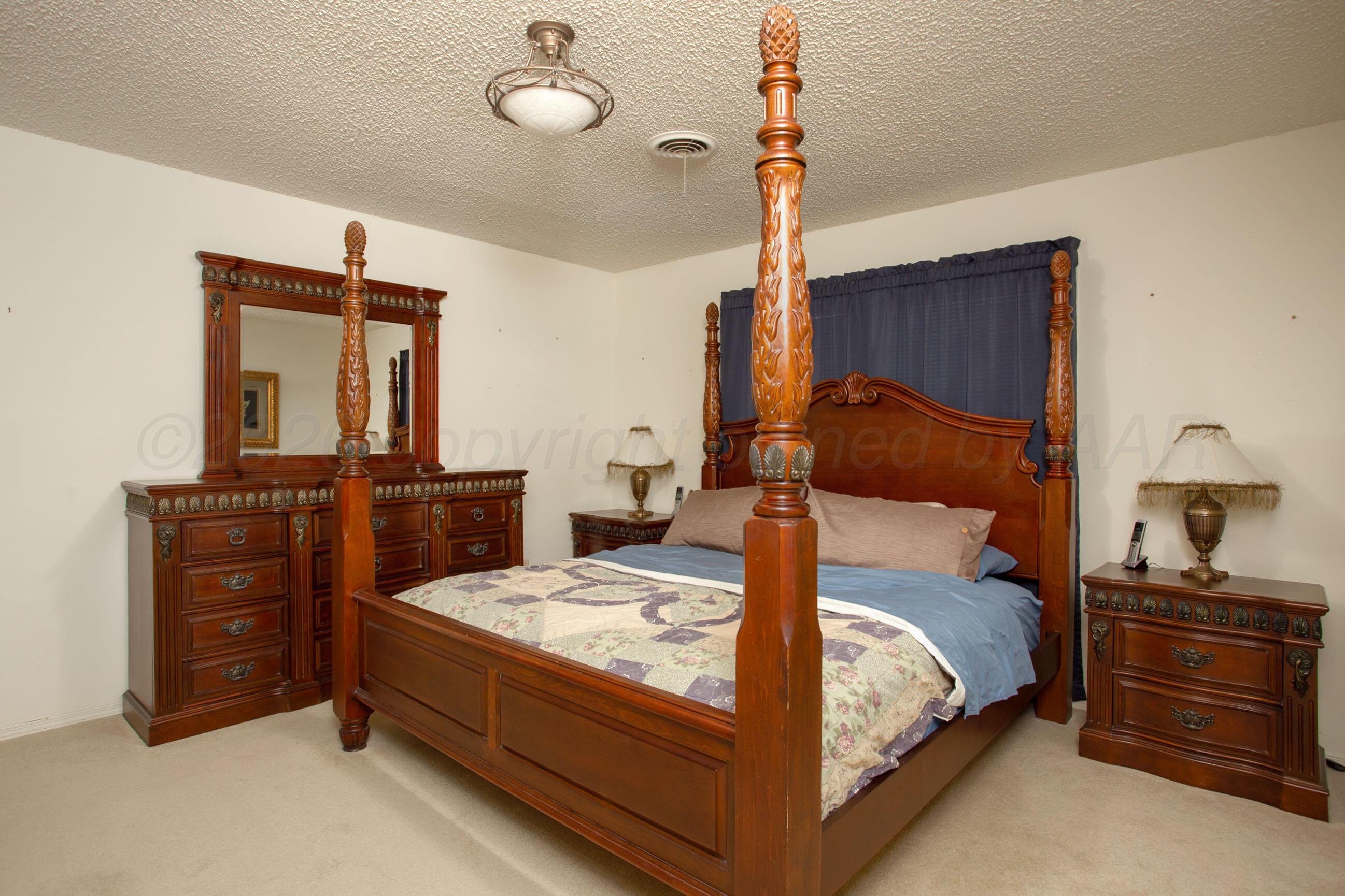 2012 Westcliff Parkway Amarillo, TX 79124 - Photo 15 of 35 Primary Bedroom