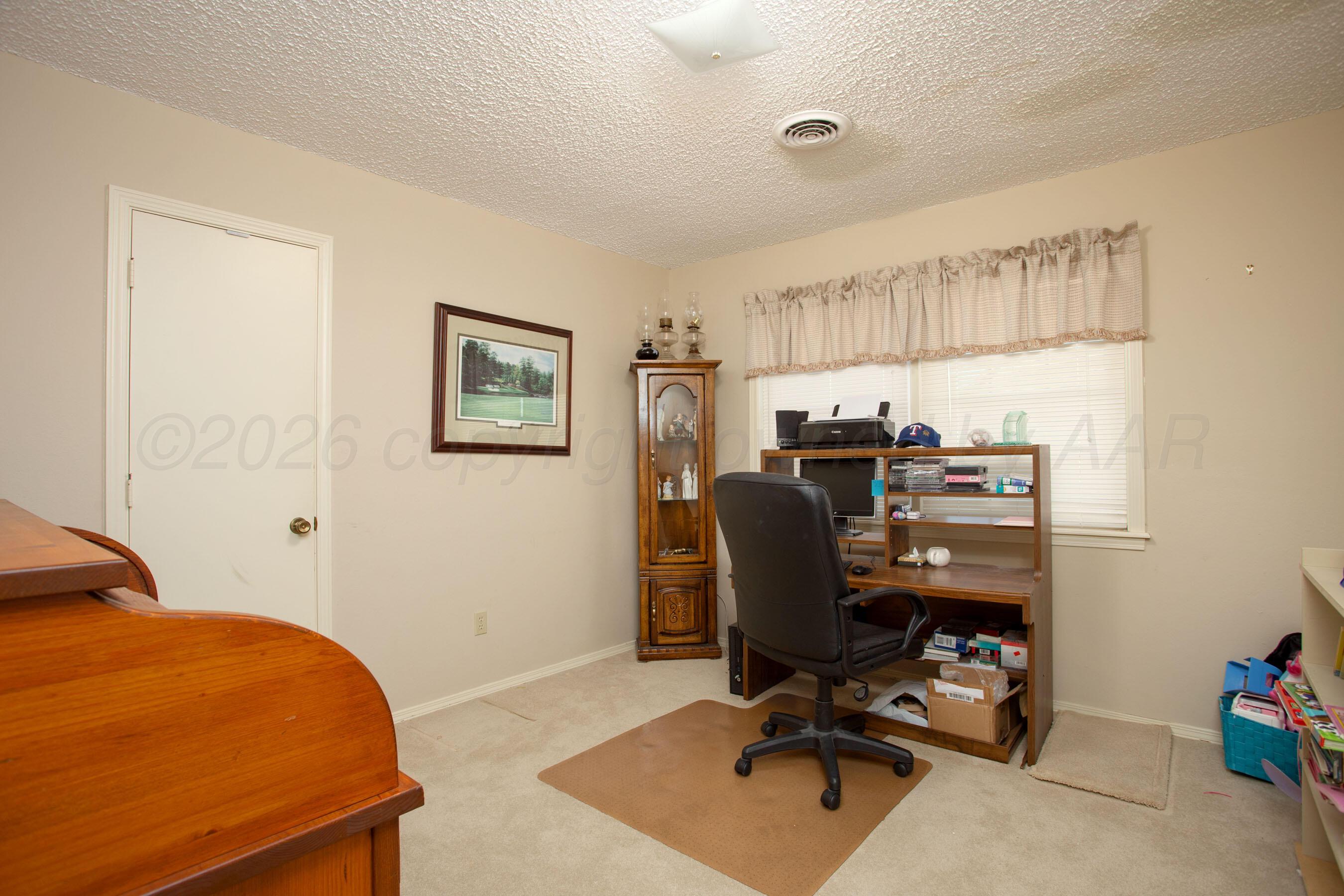 2012 Westcliff Parkway Amarillo, TX 79124 - Photo 22 of 35 Bedroom 4