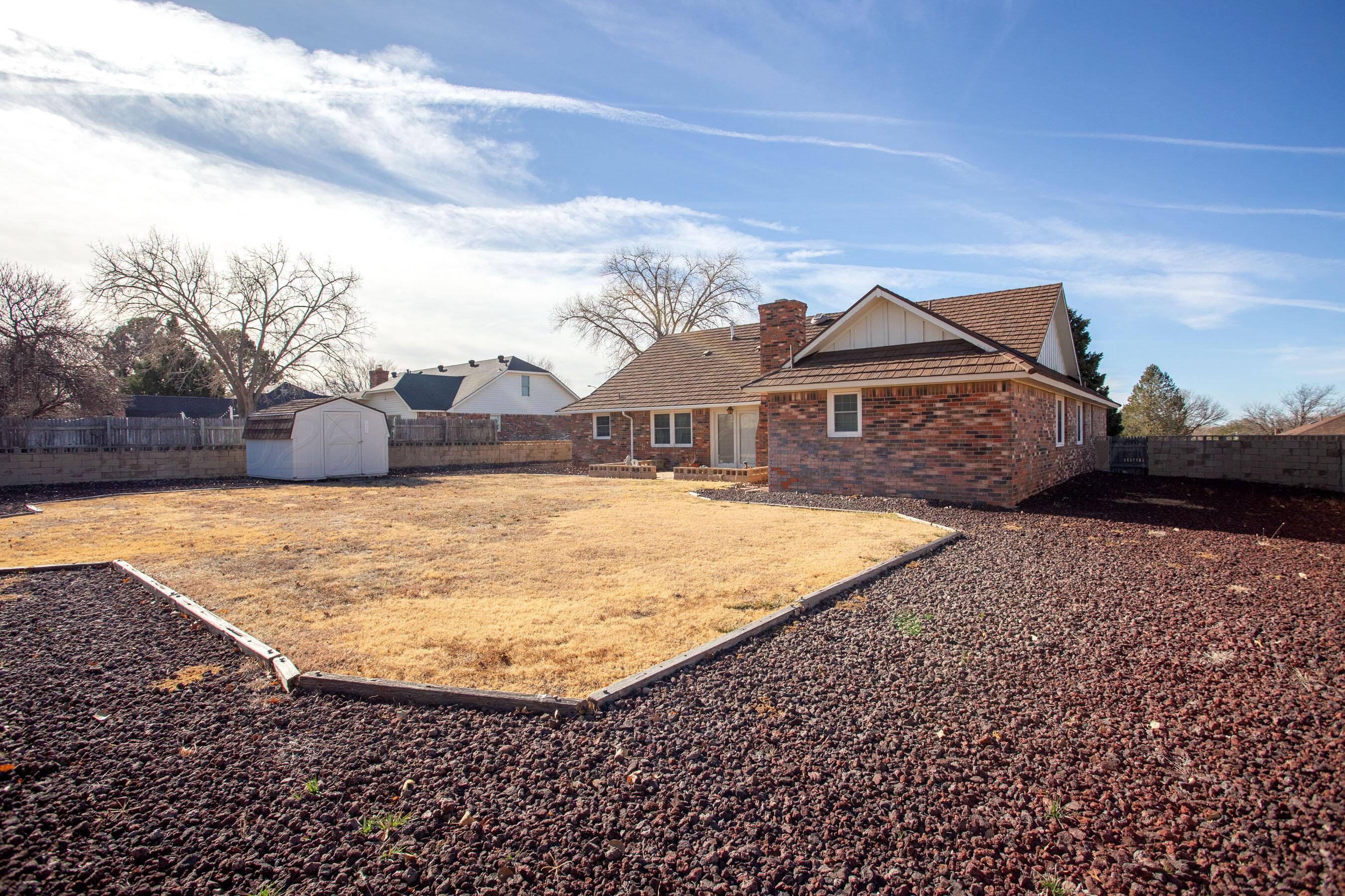 2012 Westcliff Parkway Amarillo, TX 79124 - Photo 27 of 35 Backyard