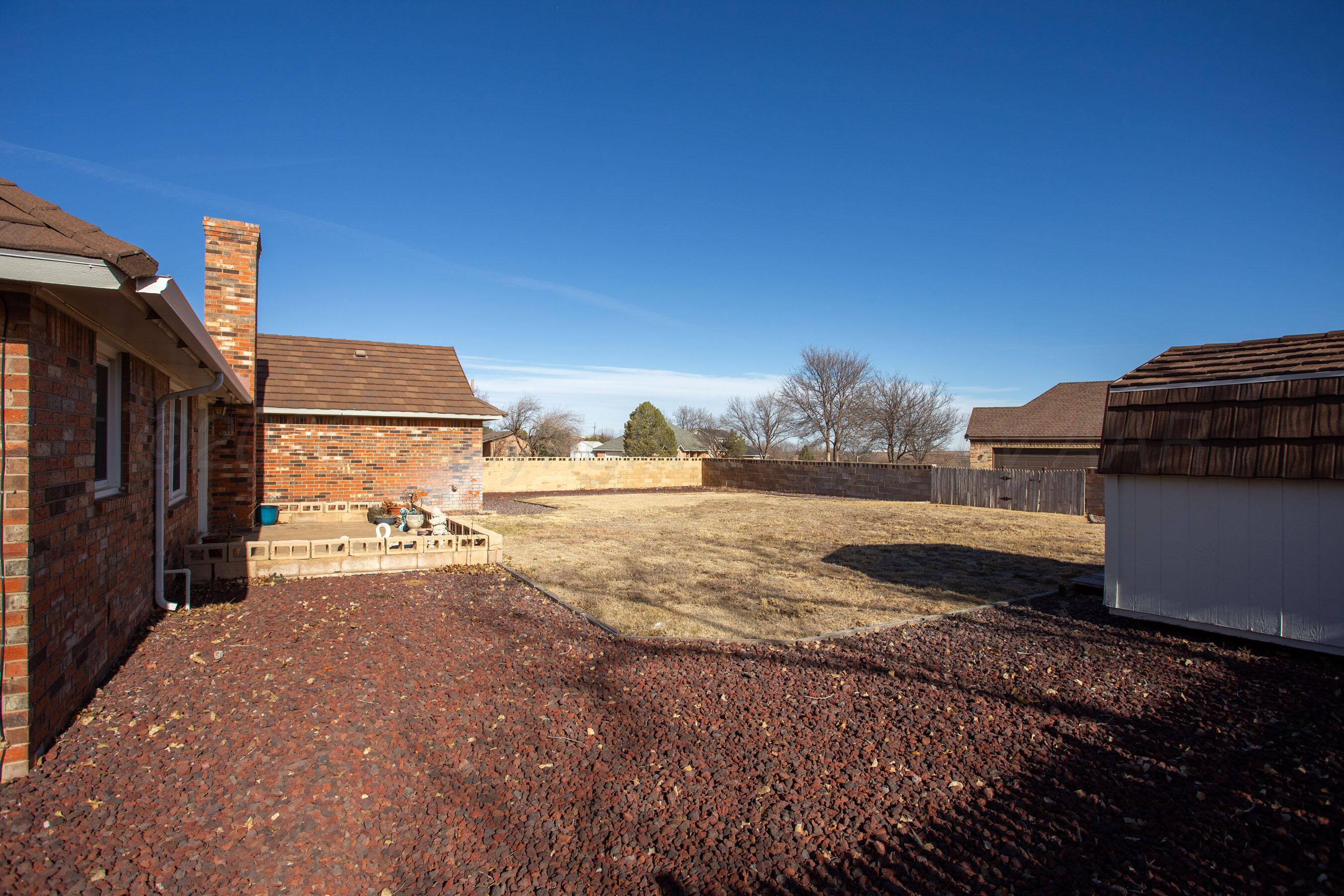 2012 Westcliff Parkway Amarillo, TX 79124 - Photo 29 of 35 Backyard