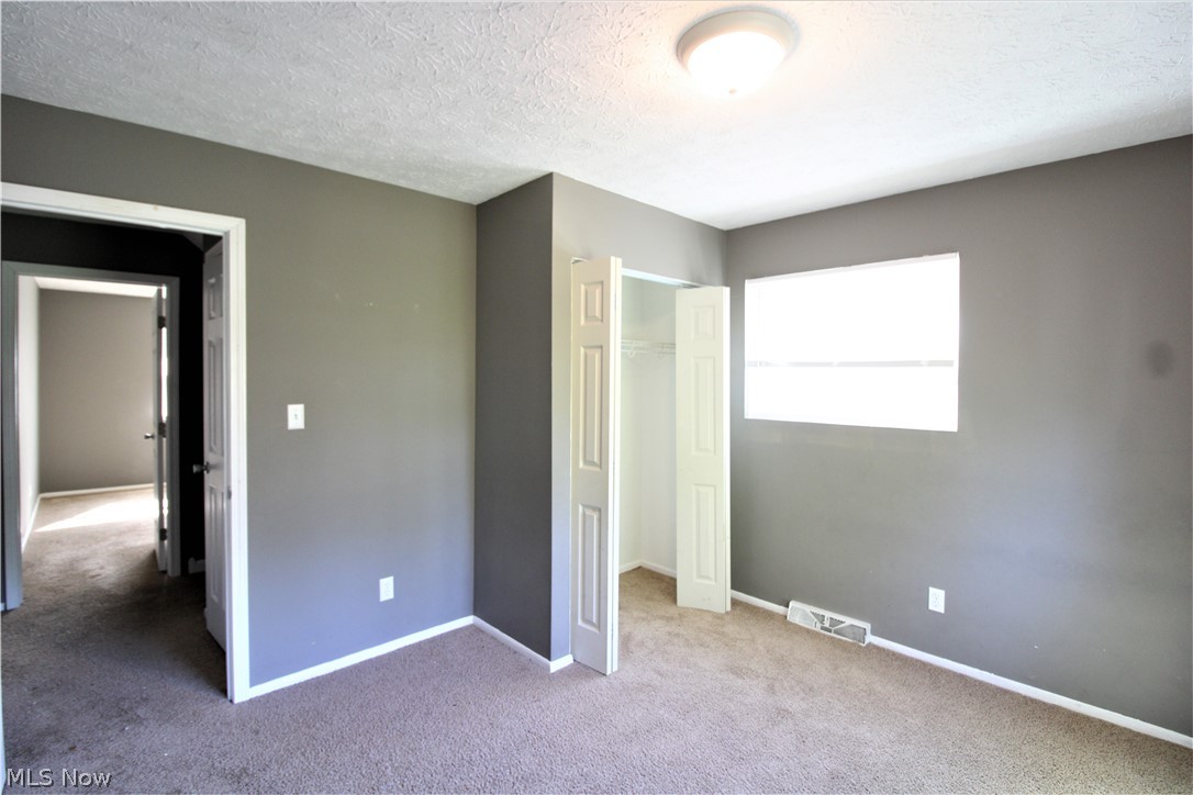 3055 Ashwood Road Cleveland, OH 44120 - Photo 15 of 24 Gallery Image 15