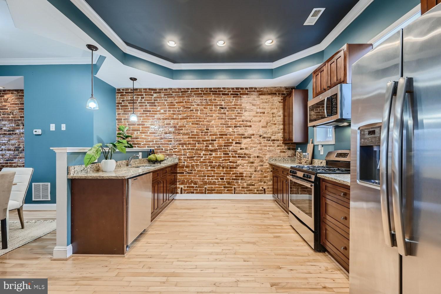 3442 Reisterstown Road Baltimore, MD 21215 - Photo 13 of 42