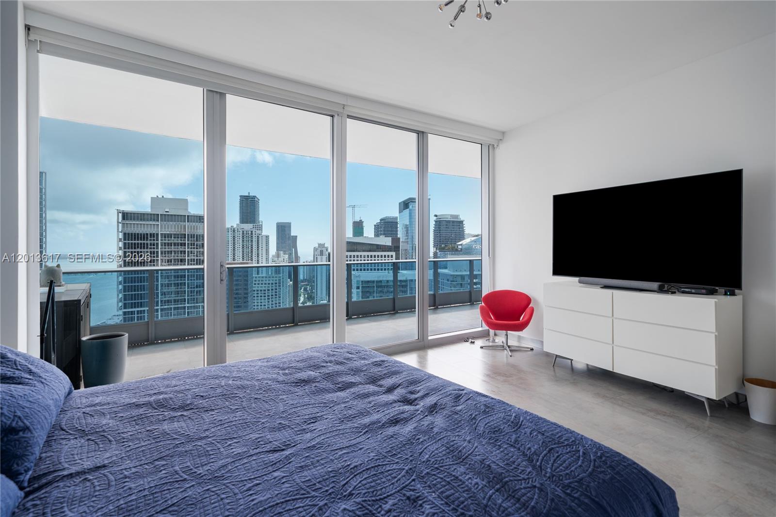 200 Biscayne Blvd Way, Unit 4902 Miami, FL 33131 - Photo 15 of 19