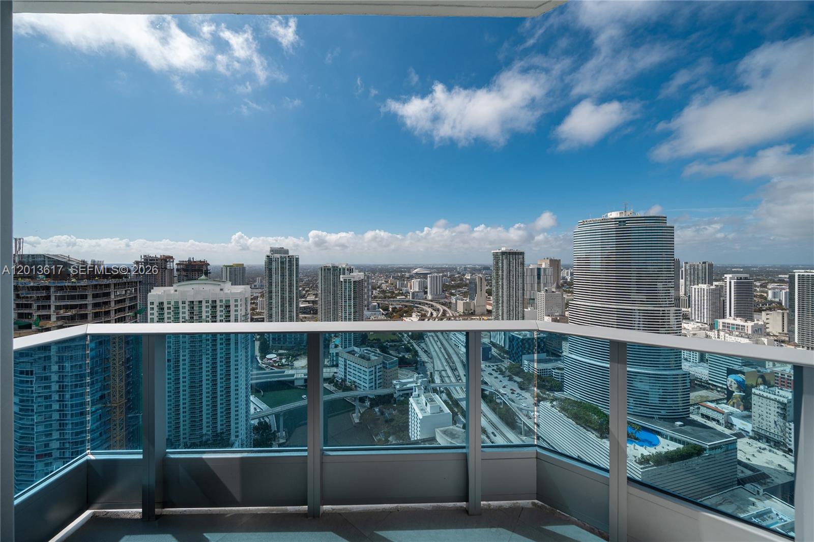 200 Biscayne Blvd Way, Unit 4902 Miami, FL 33131 - Photo 9 of 19