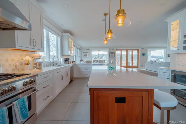 $4,250,000 | 1940 Mason Drive, Cutchogue, NY 11935