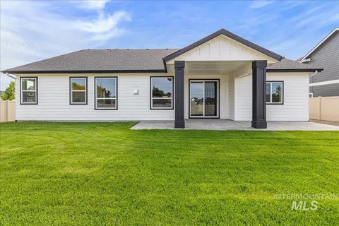 $769,500 | 2173 North Burnam Place, Star, ID 83669