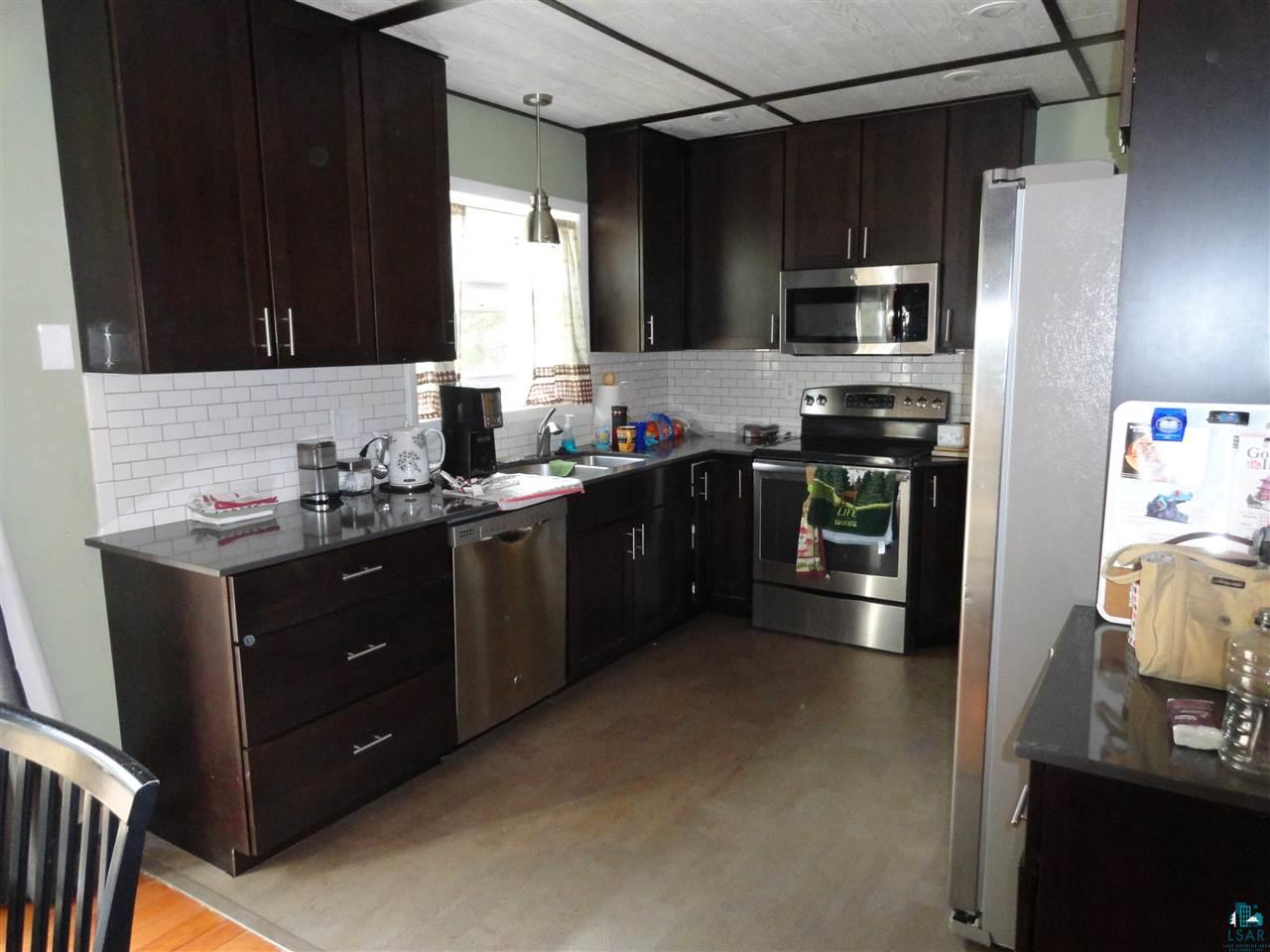 4522 Oneida Street Duluth, MN 55804 - Photo 6 of 17 Gallery Image 6