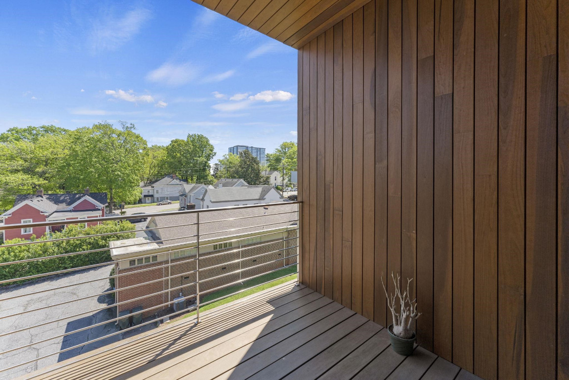 208 Dundas Lane Raleigh, NC 27603 - Photo 20 of 39 Gallery Image 20