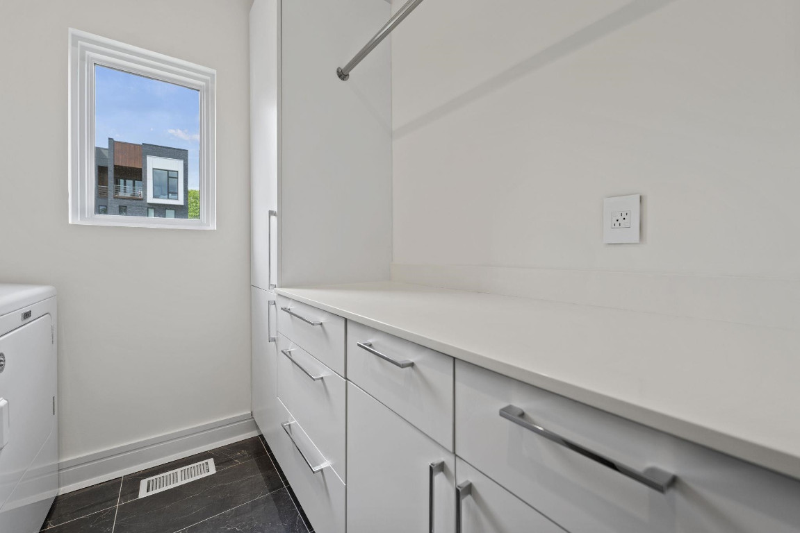 208 Dundas Lane Raleigh, NC 27603 - Photo 33 of 39 Gallery Image 33