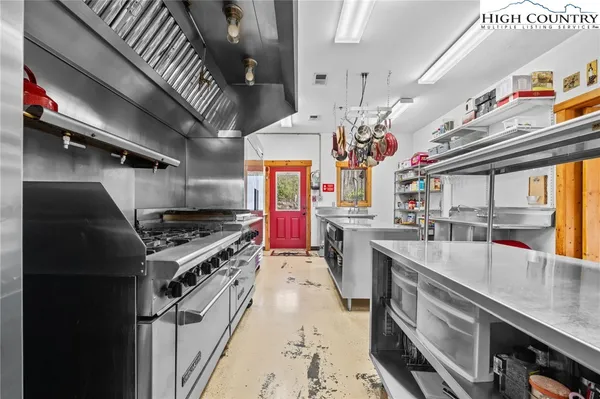 $1,900,000 | 335 Lazy Bear Trail, Vilas, NC 28692