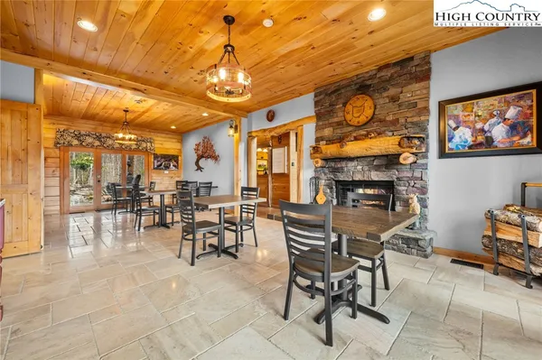 $1,900,000 | 335 Lazy Bear Trail, Vilas, NC 28692