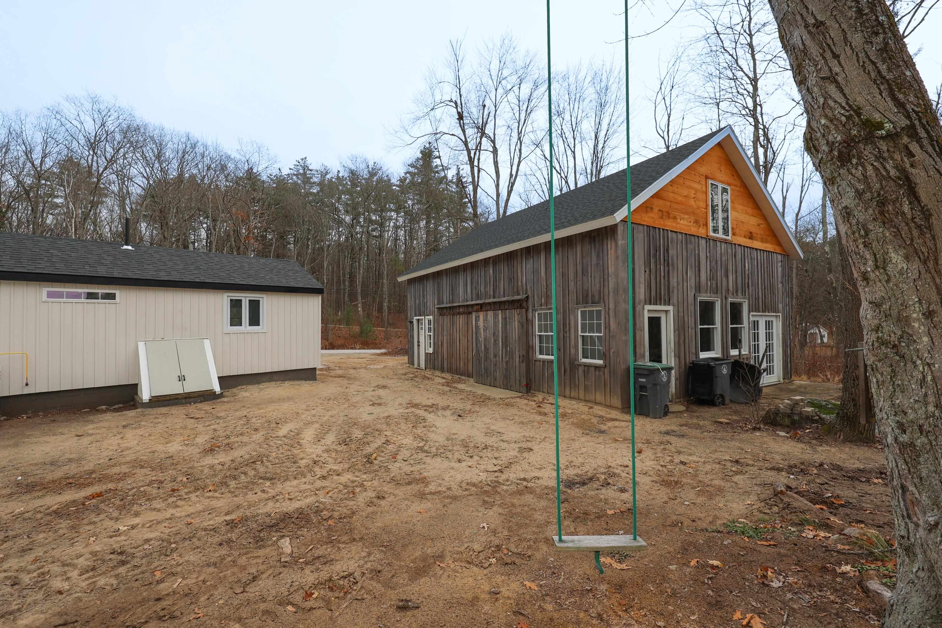 430 Old Borough Road Pembroke, NH 03275 - Photo 11 of 25 Gallery Image 11