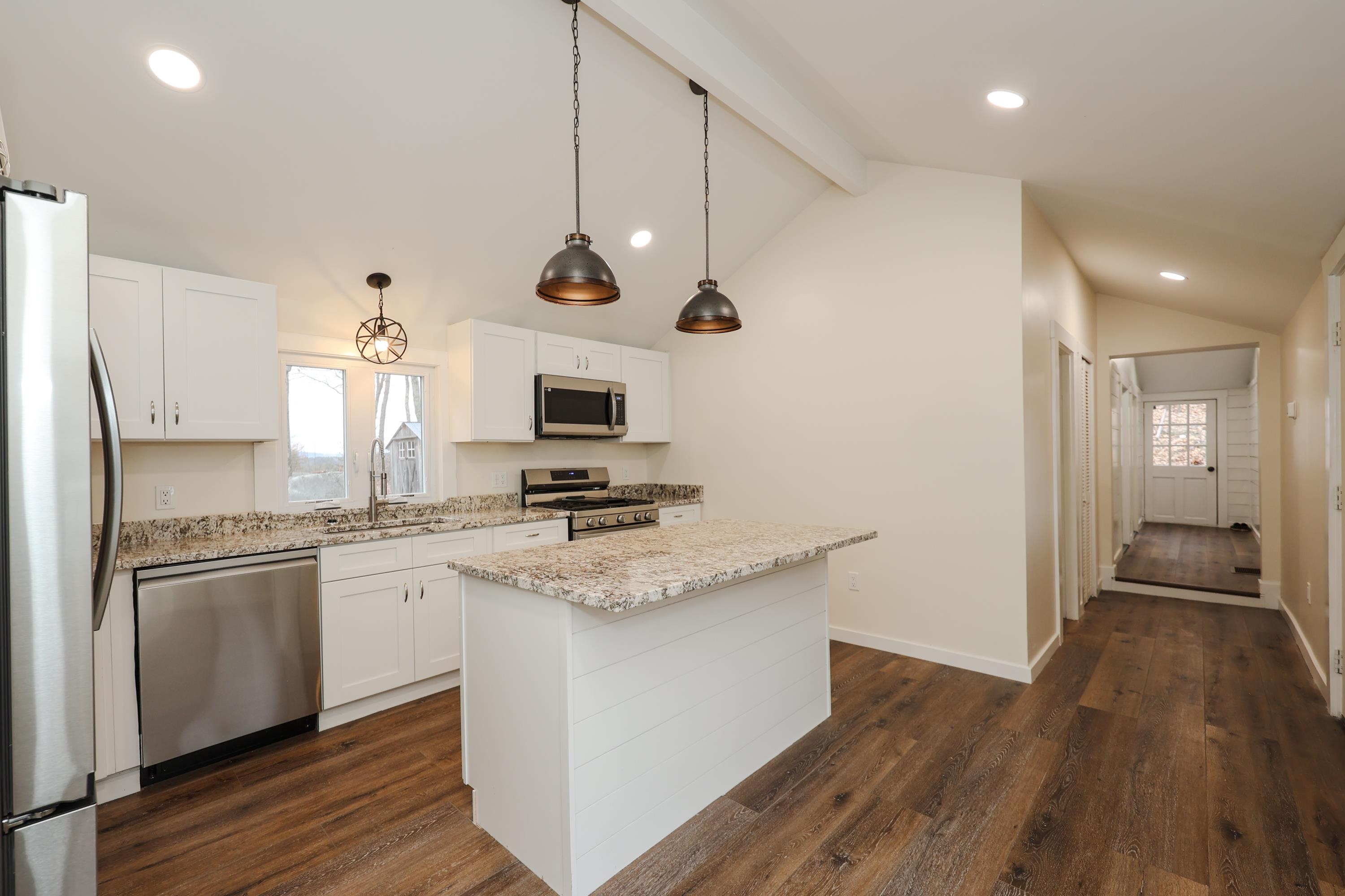 430 Old Borough Road Pembroke, NH 03275 - Photo 13 of 25 Gallery Image 13