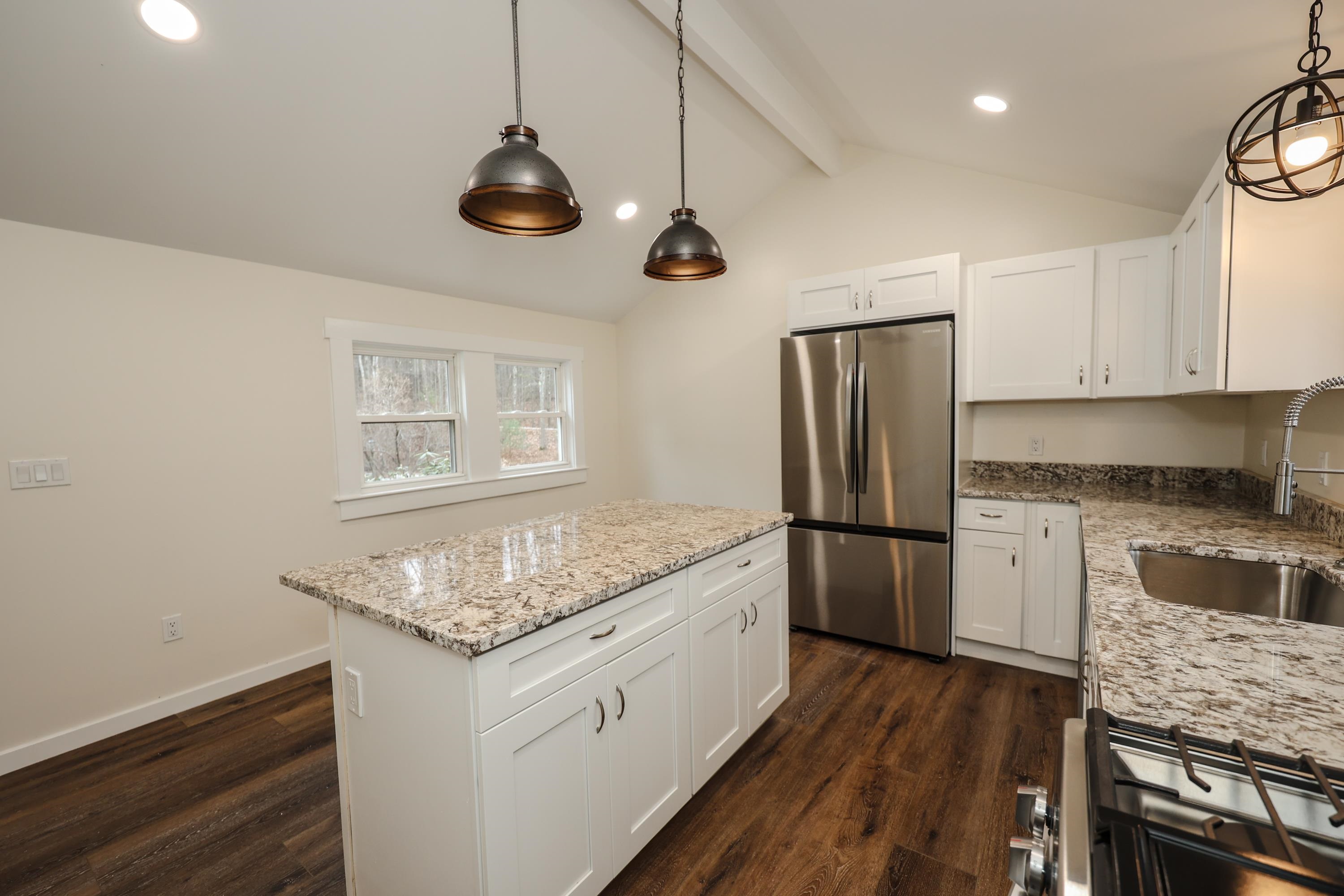 430 Old Borough Road Pembroke, NH 03275 - Photo 19 of 25 Gallery Image 19