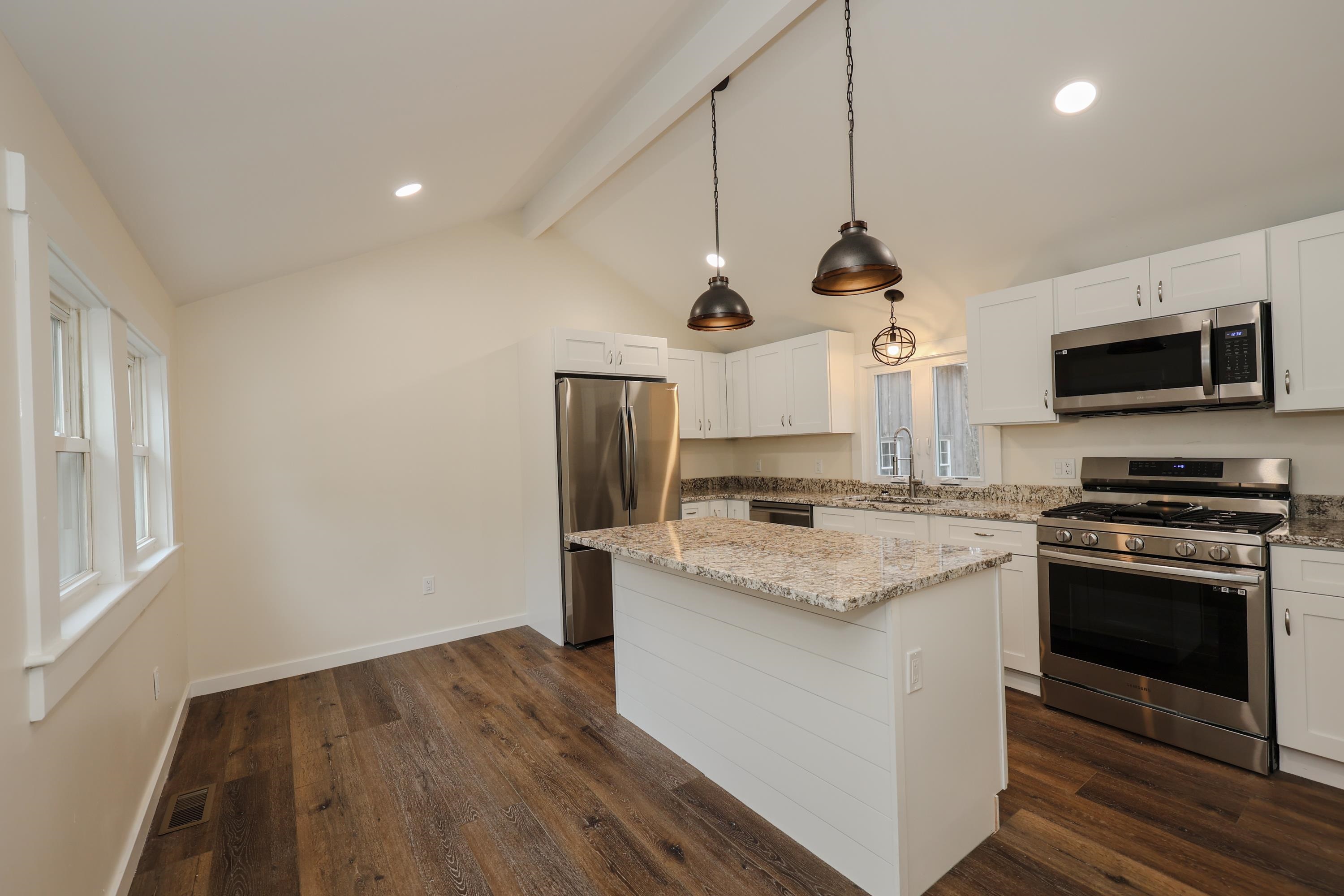 430 Old Borough Road Pembroke, NH 03275 - Photo 20 of 25 Gallery Image 20