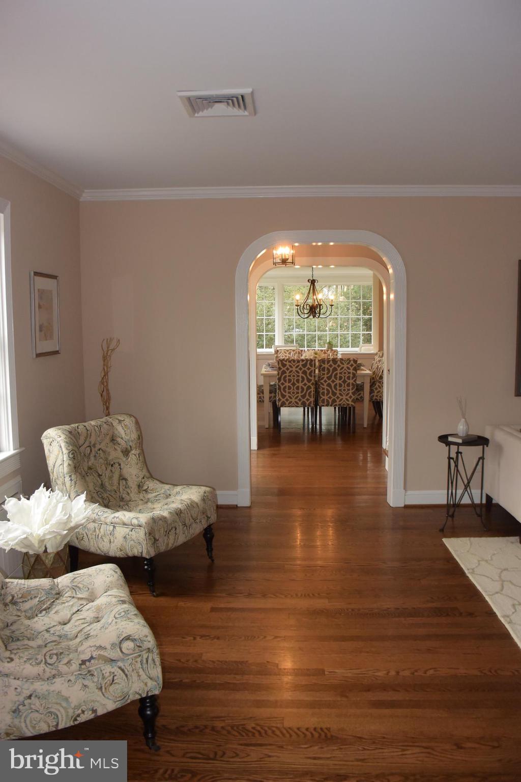 510 West Braddock Road Alexandria, VA 22302 - Photo 12 of 56 Living Room to Dining Room