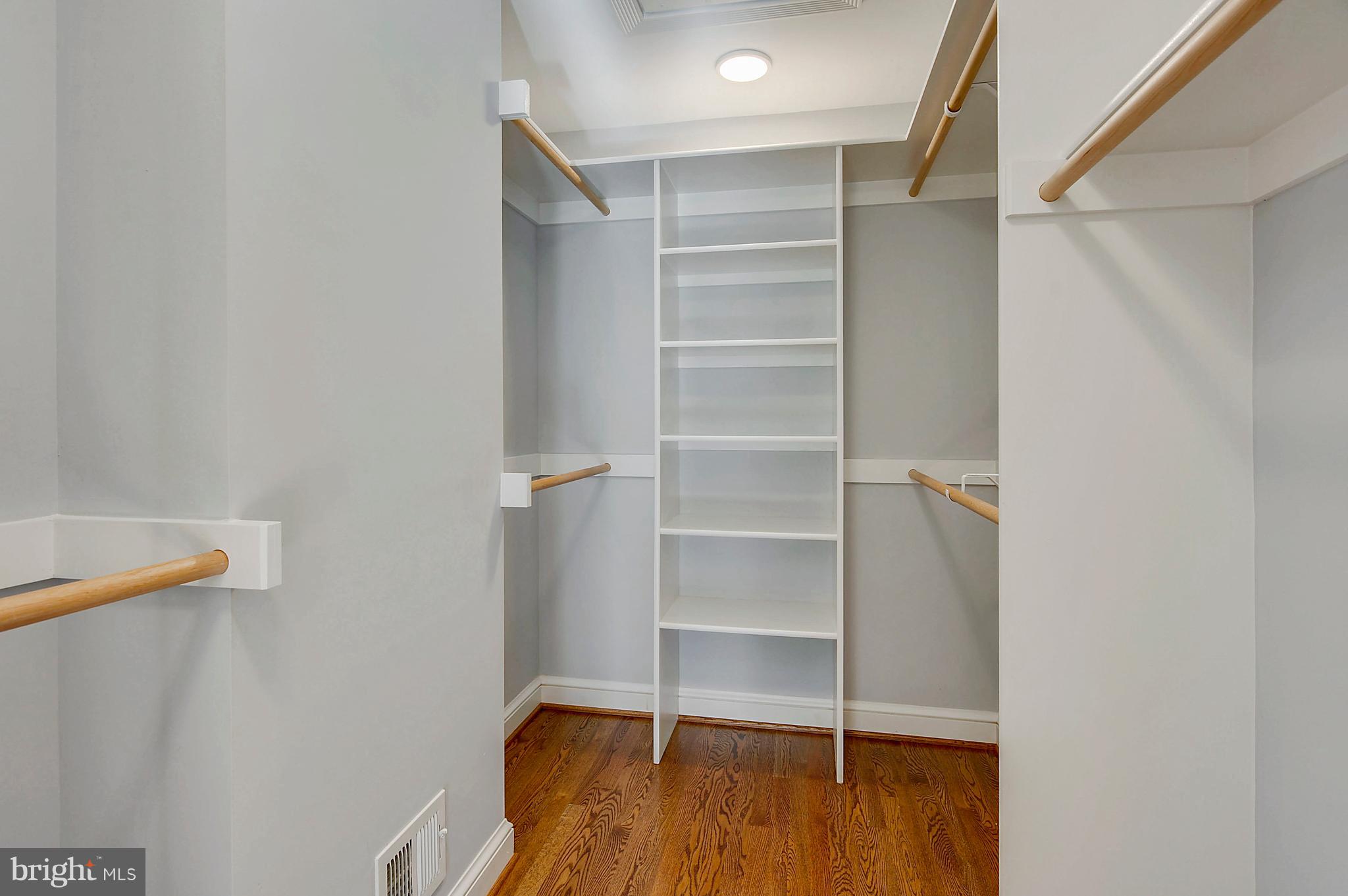 510 West Braddock Road Alexandria, VA 22302 - Photo 26 of 56 Master Bedroom Walk-in Closet
