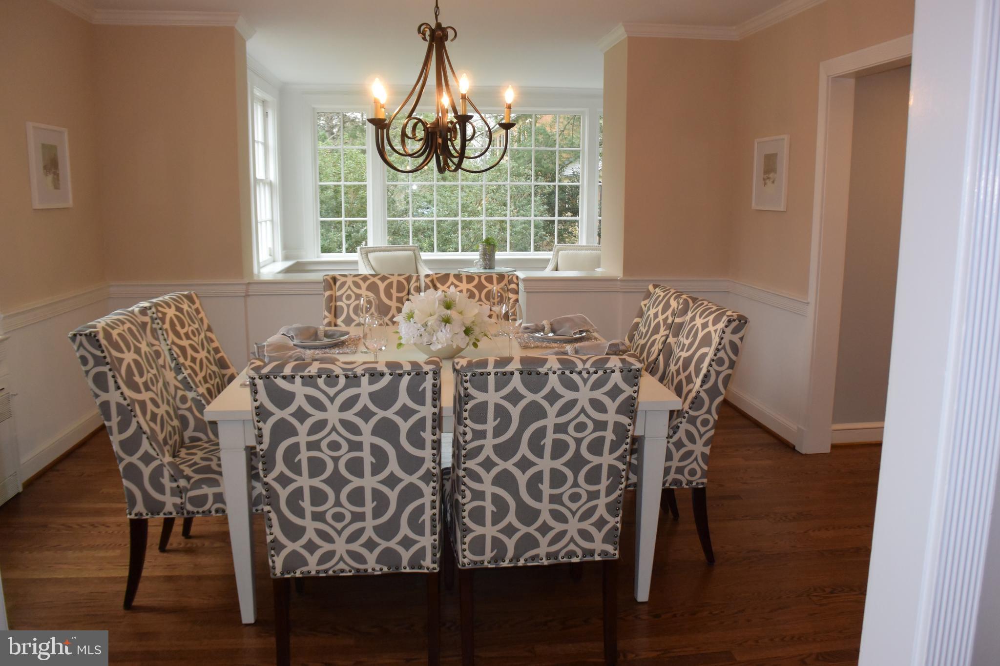 510 West Braddock Road Alexandria, VA 22302 - Photo 8 of 56 Dining Room