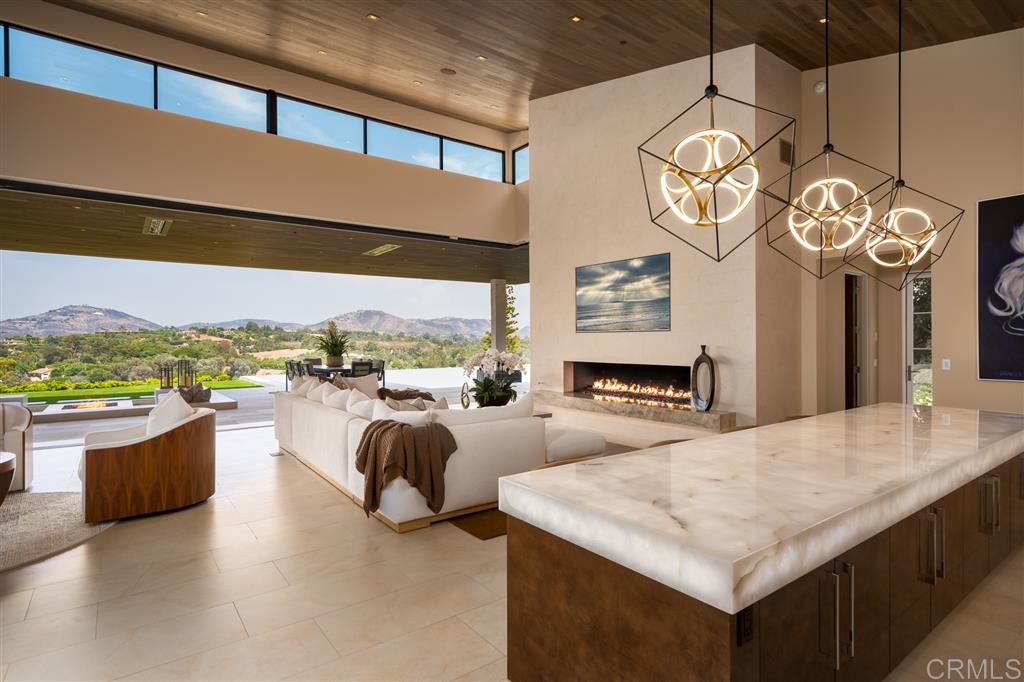 5516 La Crescenta Road Rancho Santa Fe, CA 92067 - Photo 7 of 22