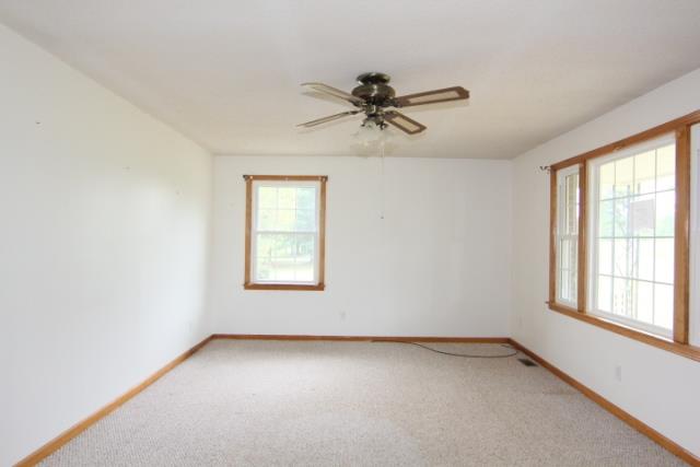 5455 Marion Road Cunningham, TN 37052 - Photo 2 of 12