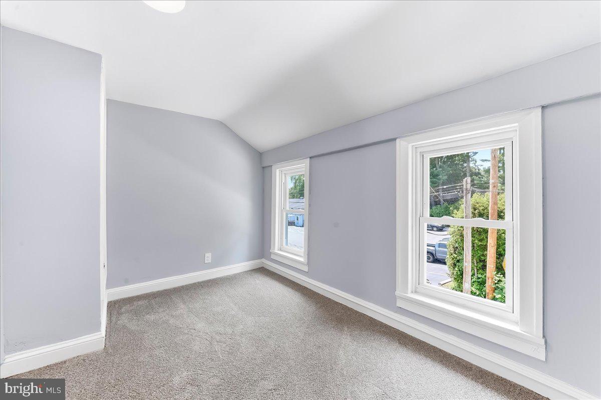 1007 Livingston Road Phoenixville, PA 19460 - Photo 25 of 30