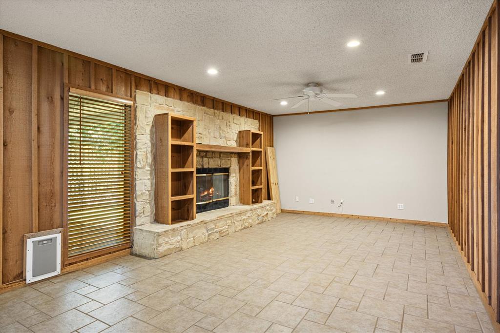 246 Comanche Trail Weatherford, TX 76087 - Photo 16 of 37 a view of an empty room with a window