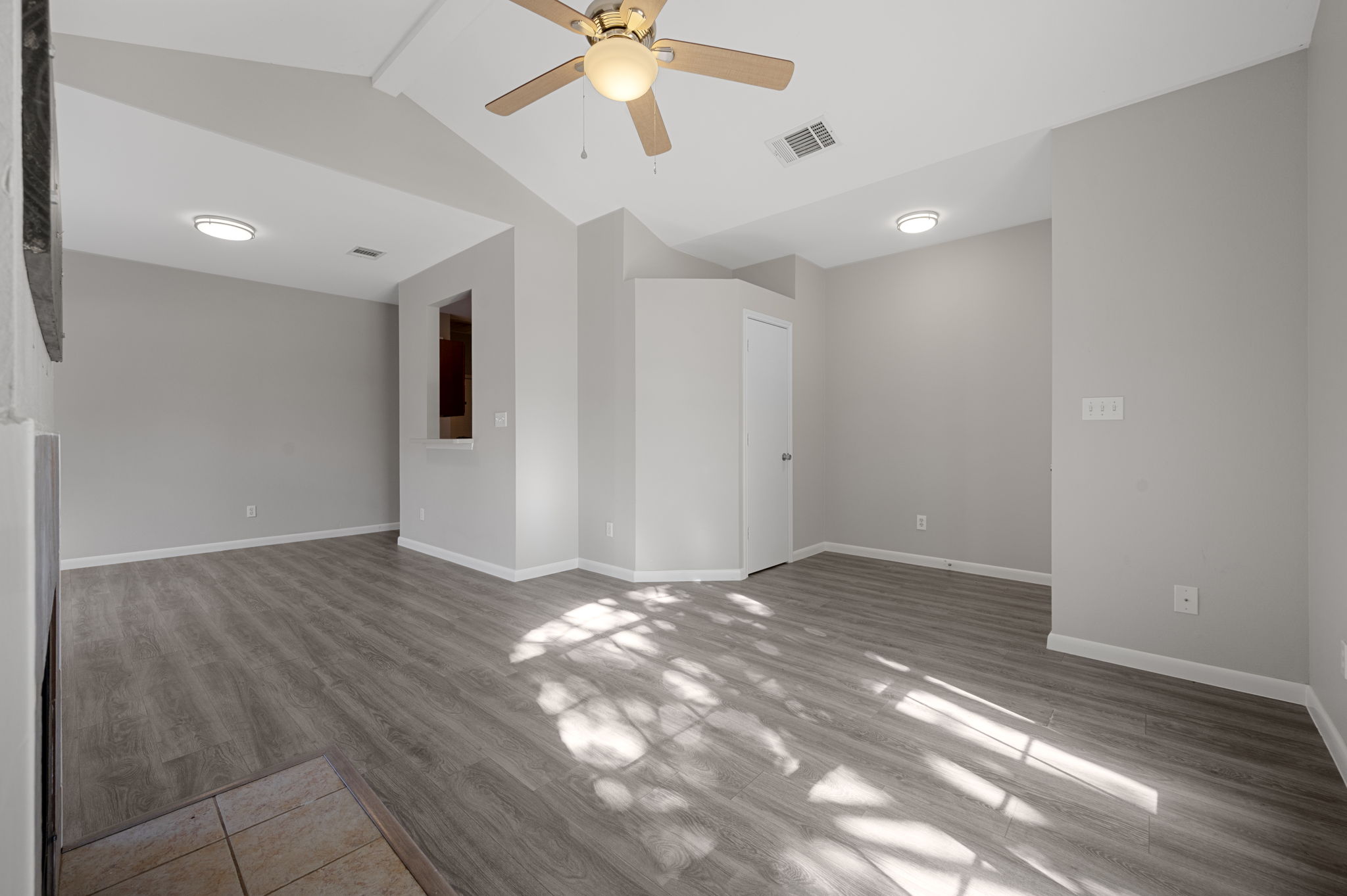 106 Shenandoah Trail Elgin, TX 78621 - Photo 6 of 26 a view of an empty room