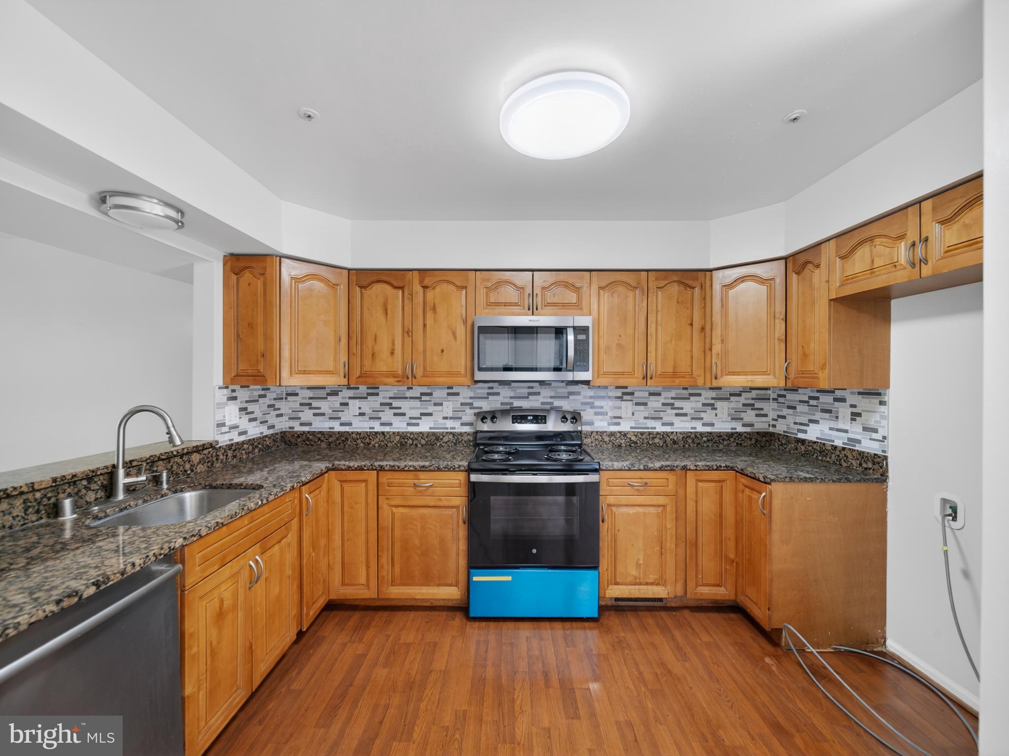 8602 Lark Place Laurel, MD 20724 - Photo 23 of 46 Beautiful kitchen