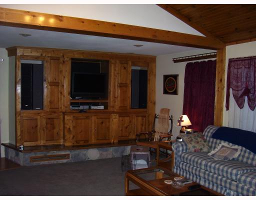 2014 Rutledge Road Transfer, PA 16154 - Photo 4 of 10 Other.