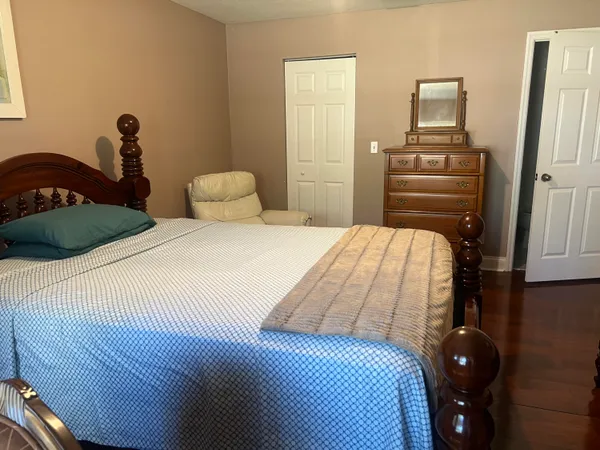 $1,100 | 15366 66th Court North, Loxahatchee, FL 33470