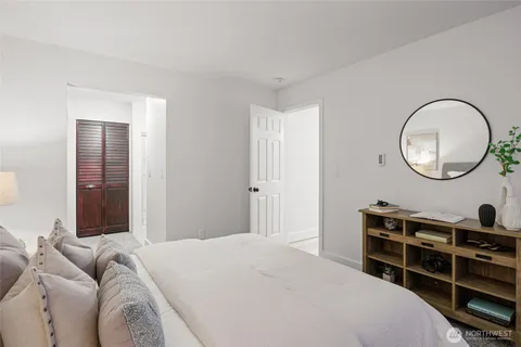 $452,000 | 12905 126th Court Northeast, Unit L105, Kirkland, WA 98034