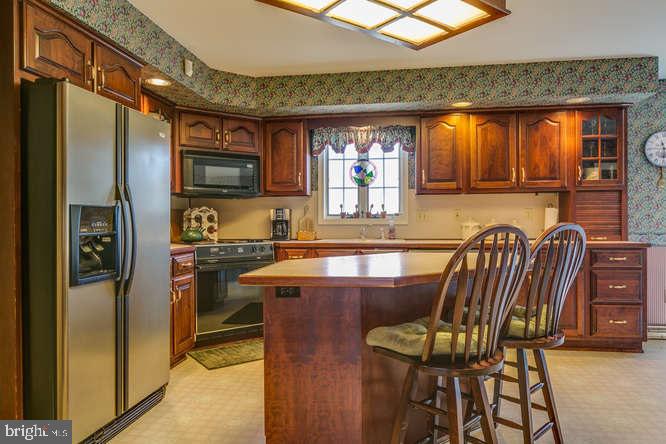 4459 Federal Road York, PA 17408 - Photo 16 of 34 Gallery Image 16
