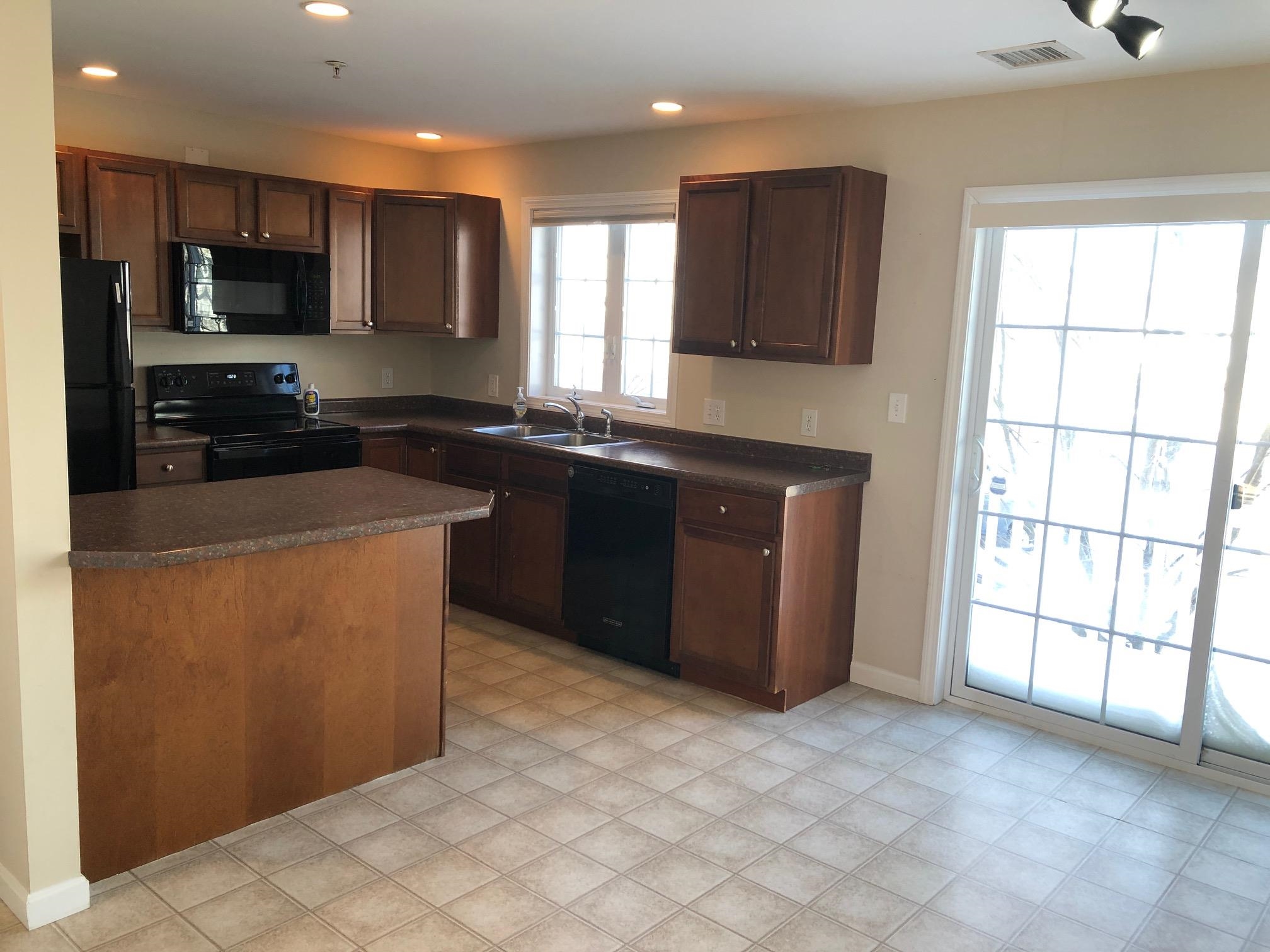 6 Harvest Drive Dover, NH 03820 - Photo 3 of 24