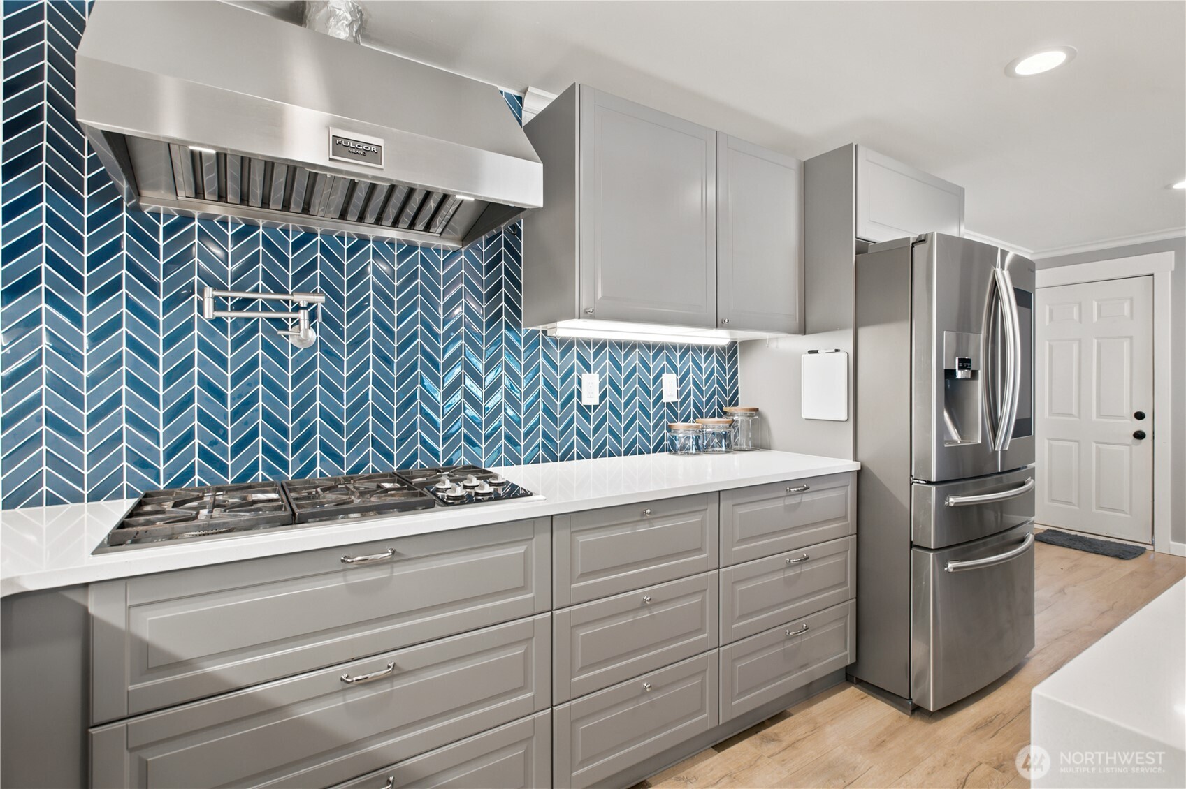 3519 Northeast 8th Street Renton, WA 98056 - Photo 12 of 38 Gallery Image 12