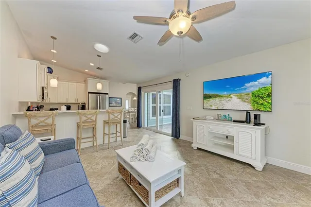 $995,000 | 308 58th Street, Unit A, Holmes Beach, FL 34217