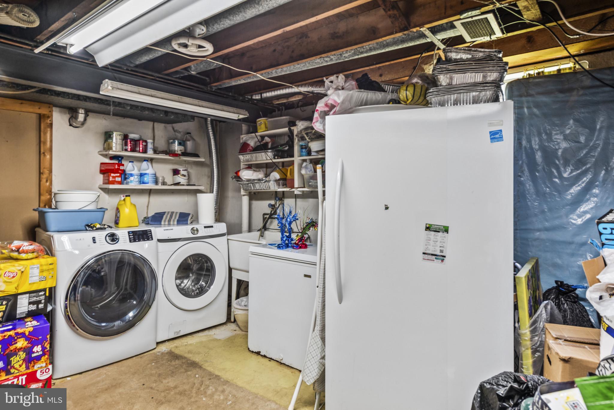 2308 Hamiltowne Circle Rosedale, MD 21237 - Photo 24 of 30 Laundry