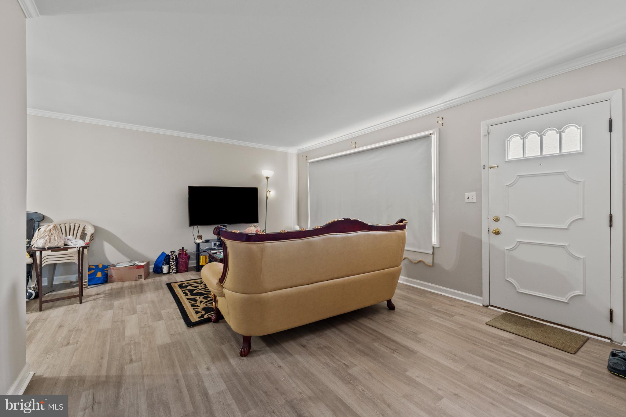 2308 Hamiltowne Circle Rosedale, MD 21237 - Photo 4 of 30 Living Room